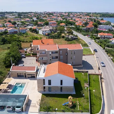 Lovely Home In Nin With Sauna * Nin